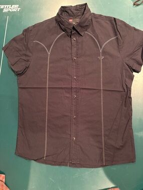 Diesel Black Short-Sleeve Button-Down Shirt with Contrast Stitching